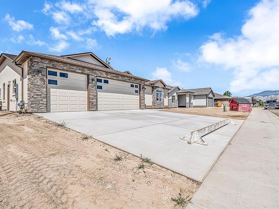 1st image of 3160 Saddle Gulch Dr