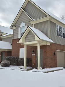 27341 Hidden Oaks Dr, Brownstown, MI, 48183