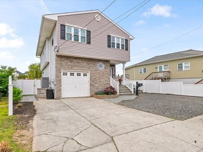 845 Atlantic Street, Lindenhurst, NY, 11757