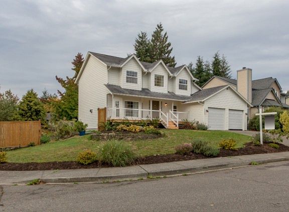2nd image of 19541 23rd Ave NE