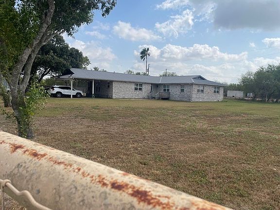 2nd image of 372 E Fm 771