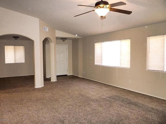 2nd image of 29735 W Clarendon Ave