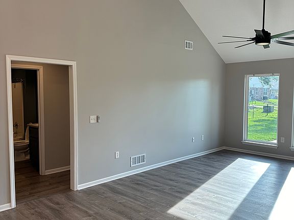 2nd image of 312 Clearview Dr #1/2