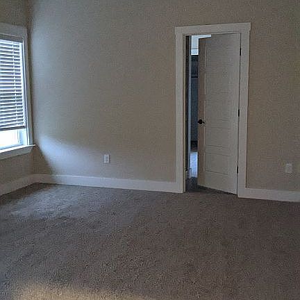 2nd image of 3608 SW Lucretia