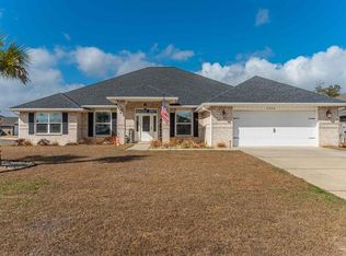 5253 Gaineswood Dr, Milton, FL 32583