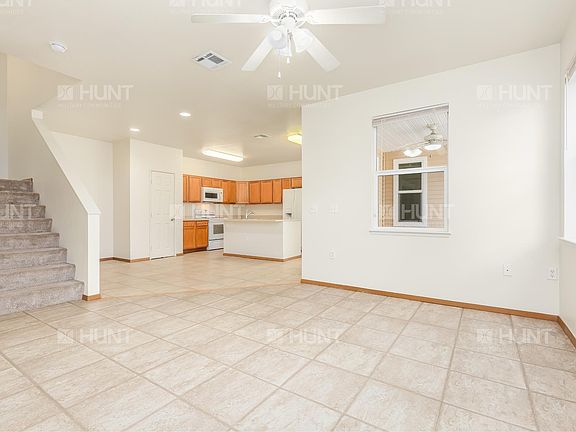 4th image of 852 Murray Dr