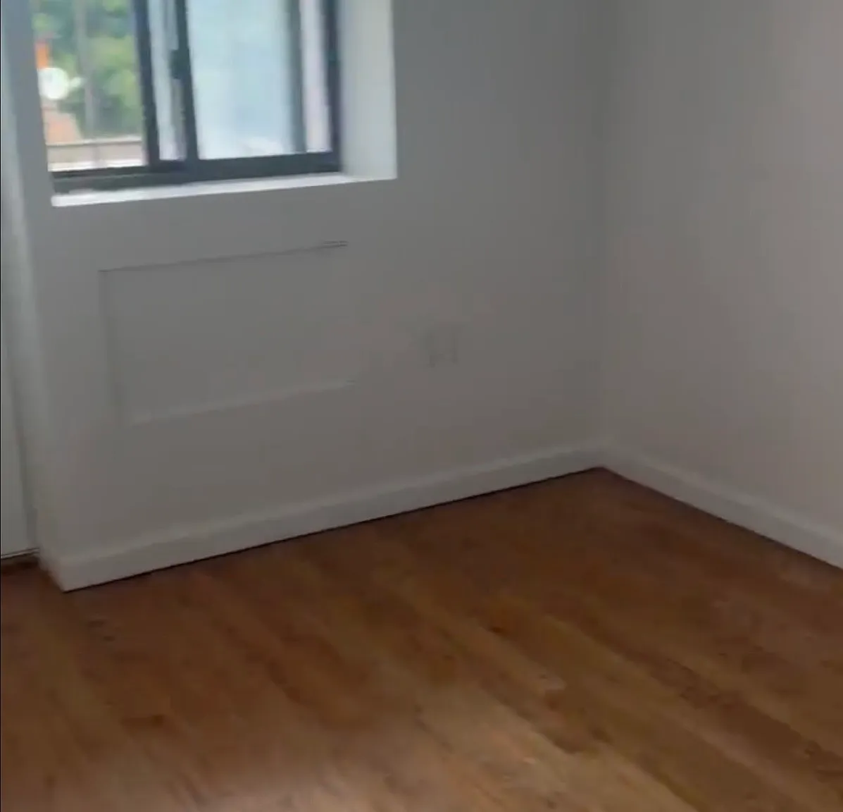 2 bed, 1100 sqft, $2,900 — Photo 1