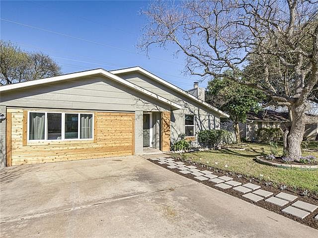 1st image of 214 Clearday Dr