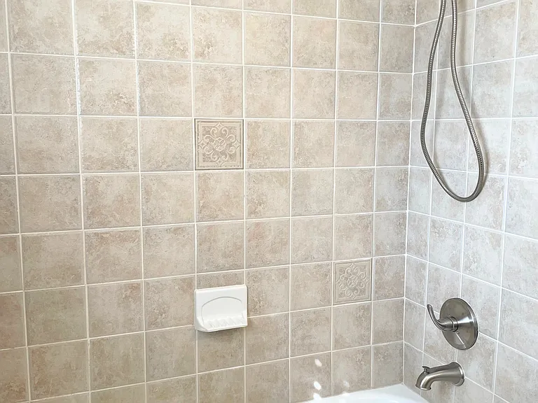 1308 E Main St #A — Photo 9