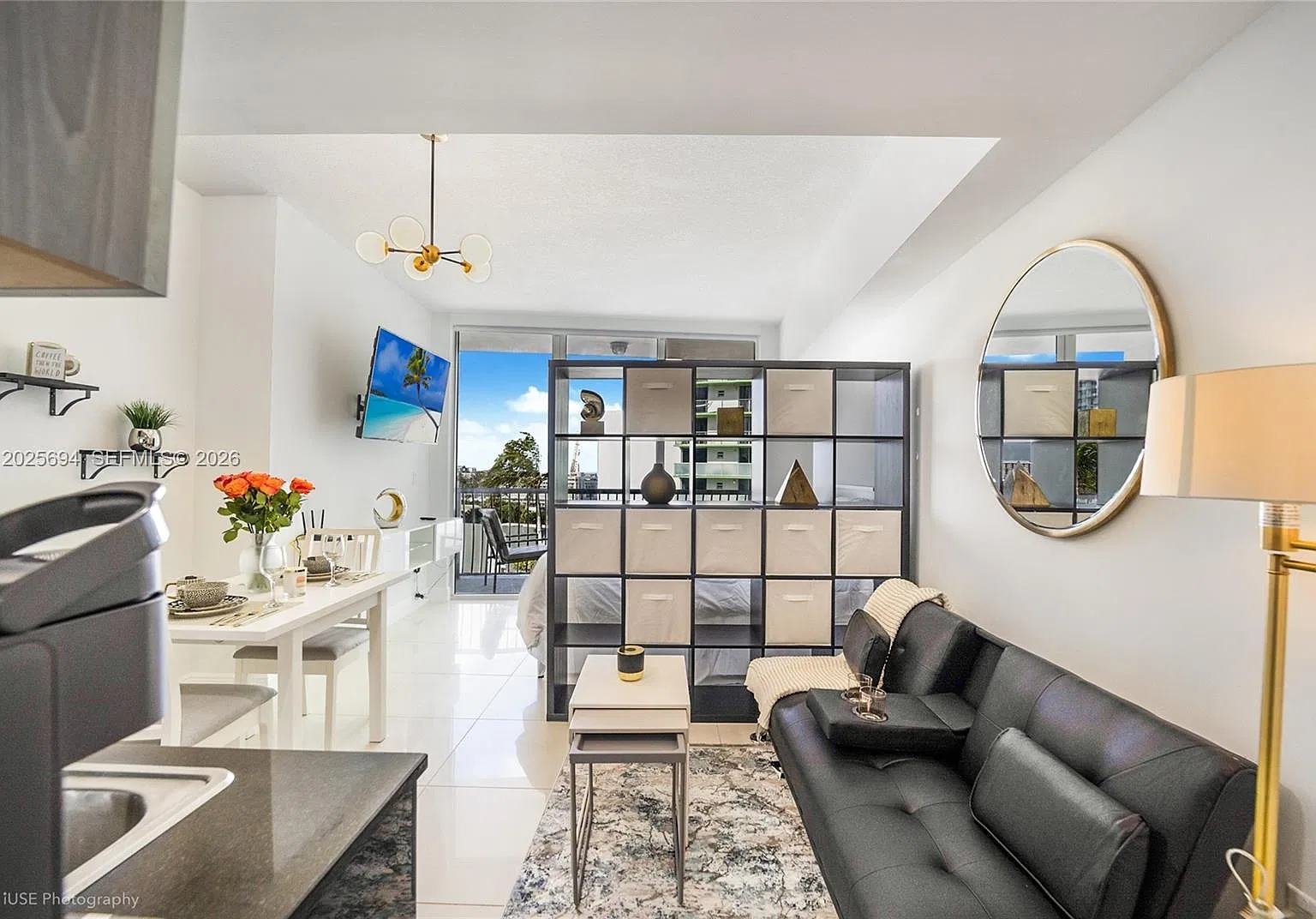 Opera Tower Condo — Photo 1