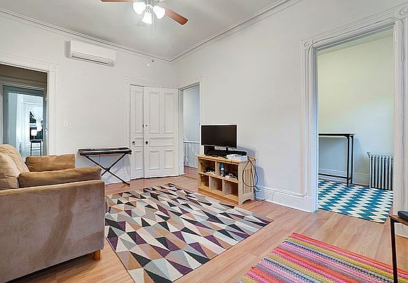 4th image of 669A Hancock St #2A