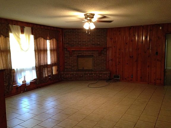 4th image of 626 38th St