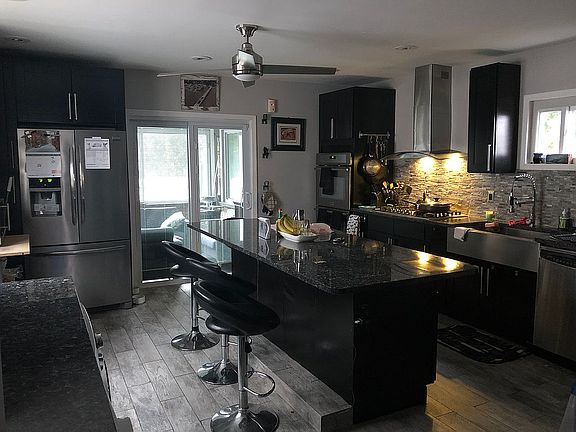 5th image of 456 Minnieford Ave