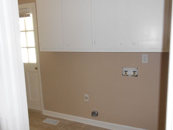 5th image of 3823 Hermine St