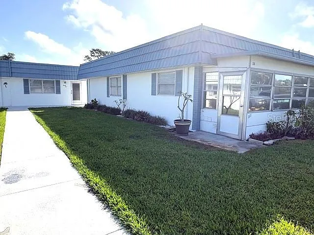 1901 Andover Way #38 — Photo 32