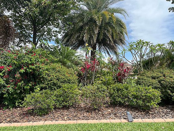 5th image of 5691 Rock Dove Dr