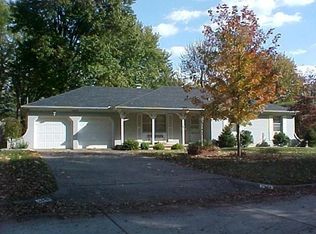 2446 S Rogers Ave, Springfield, MO 65804