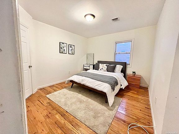 5th image of 18-10 125th St