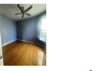 5943 S Indiana Ave, Chicago, IL 60637