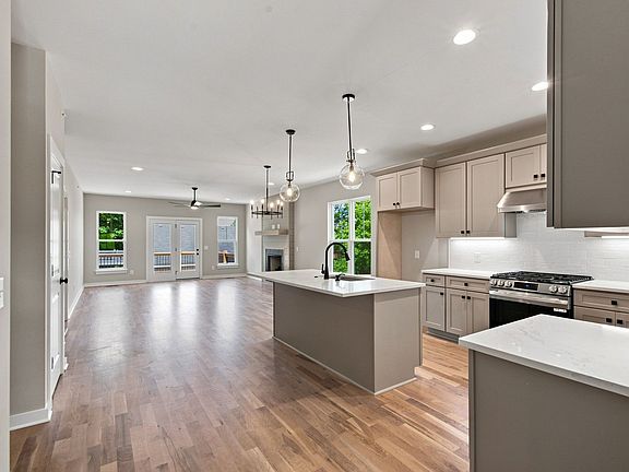 5th image of 389 Mount Pleasant Rd Lot 2