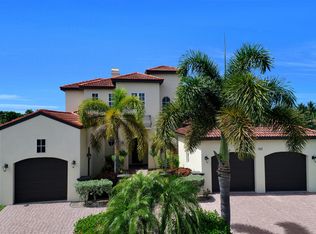 122 SW 52nd Ter, Cape Coral, FL 33914