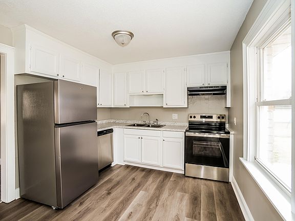 5th image of 109 Wisteria Rd