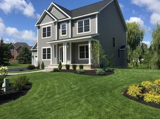 14 Willow Spg, Latham, NY 12110