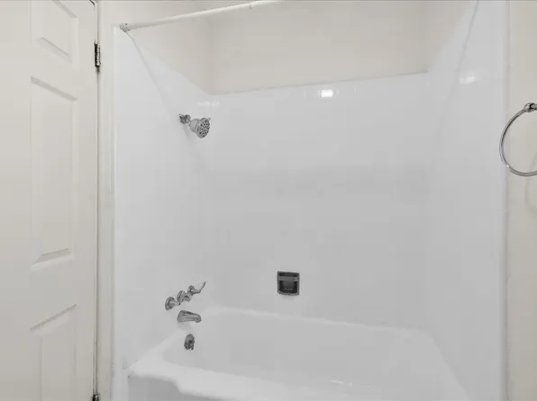 11640 Verbena Dr, Desert Hot Springs, CA 92240