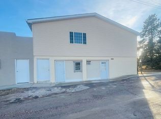 204 Walnut St #1, Hubbard, NE 68741