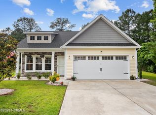 213 Peters Ln, Jacksonville, NC 28540