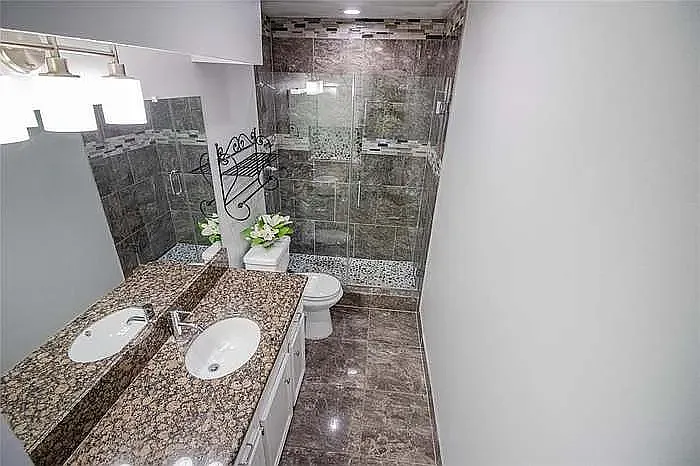 11526 Hornbrook Dr — Photo 8