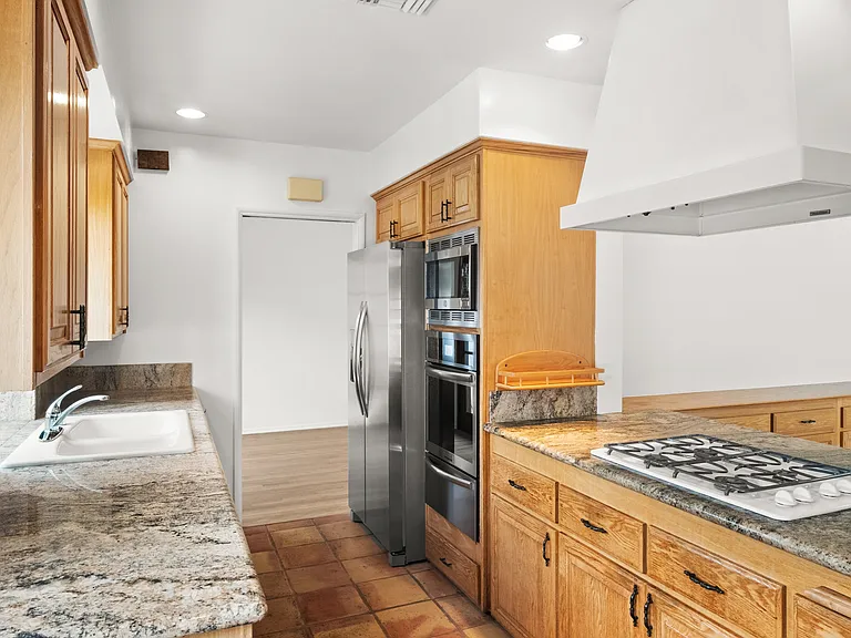3600 Coolidge Ave — Photo 15
