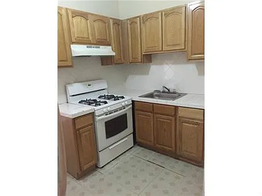 Rented by Best Apartments North Inc | media 27