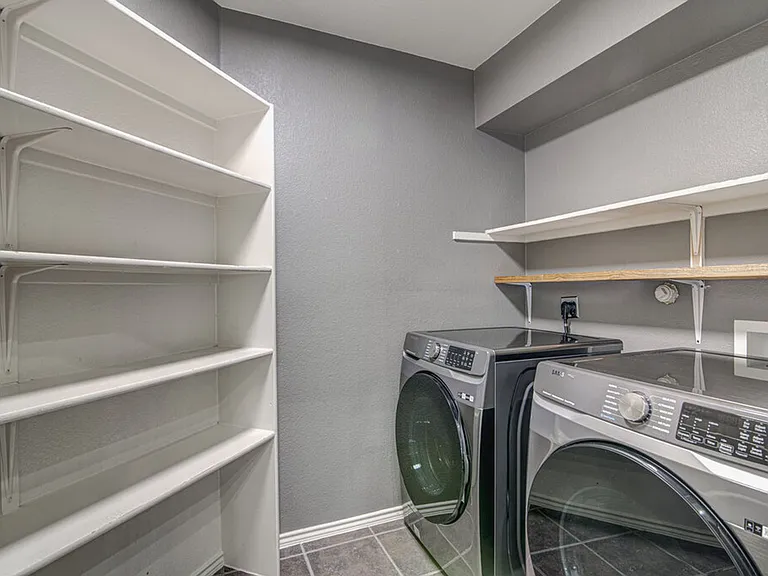 3408 Campanella Dr — Photo 15