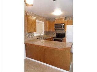 7613 Snow View Dr, Anchorage, AK 99507