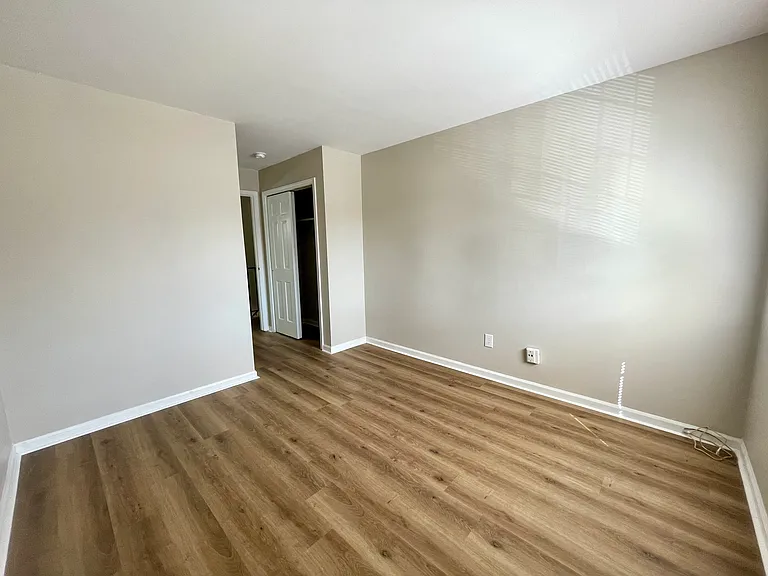 40 Terrace Ct — Photo 18