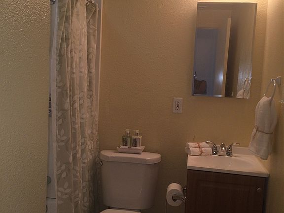 5th image of 3459 Dorchester Dr