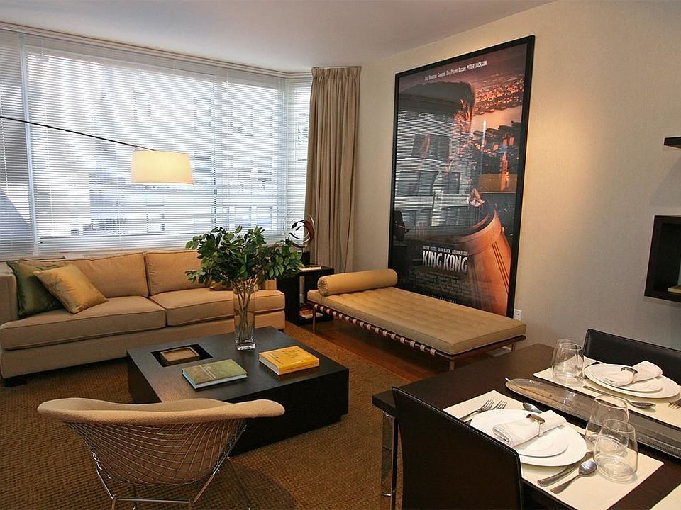 1st image of 320 W 38th St APT 1507