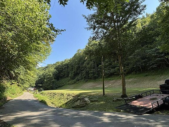 4th image of 0 Sugar Camp Rd