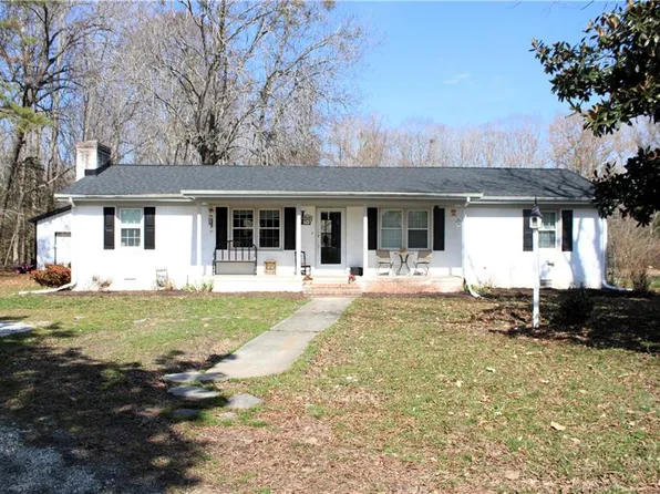 201 Skimino Rd, Williamsburg, VA 23188