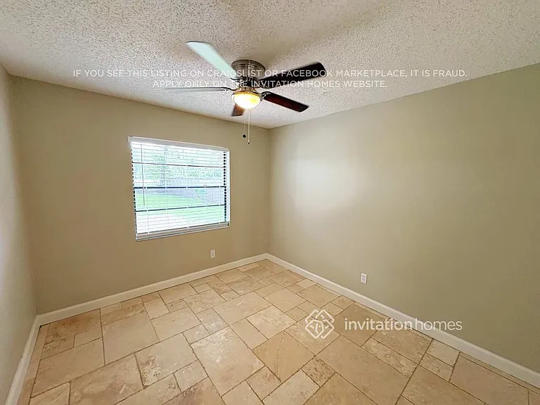 1617 Carter Oaks Dr — Photo 6