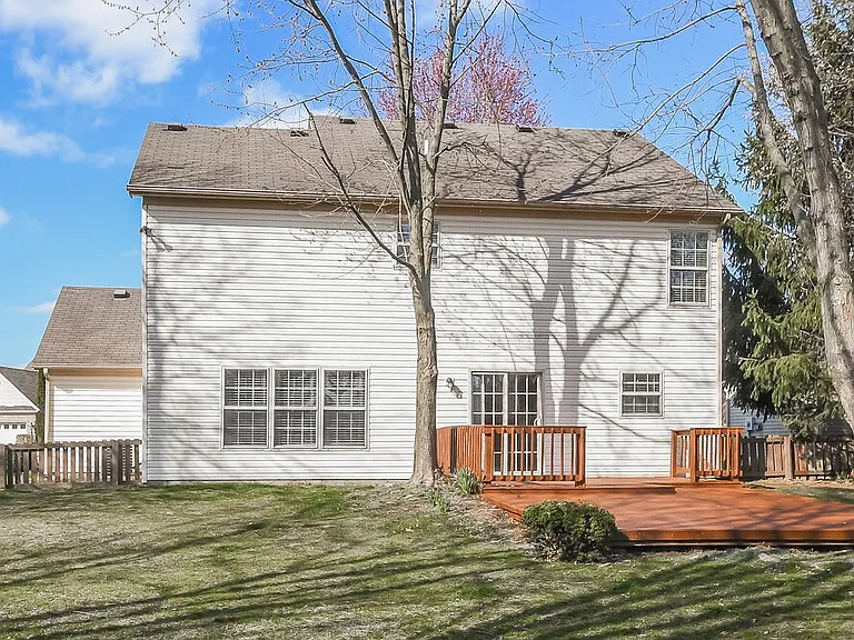 5805 Tanager Ln — Photo 20