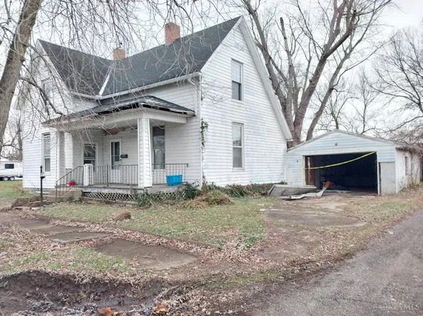 317 McClain Ave, Greenfield, OH 45123