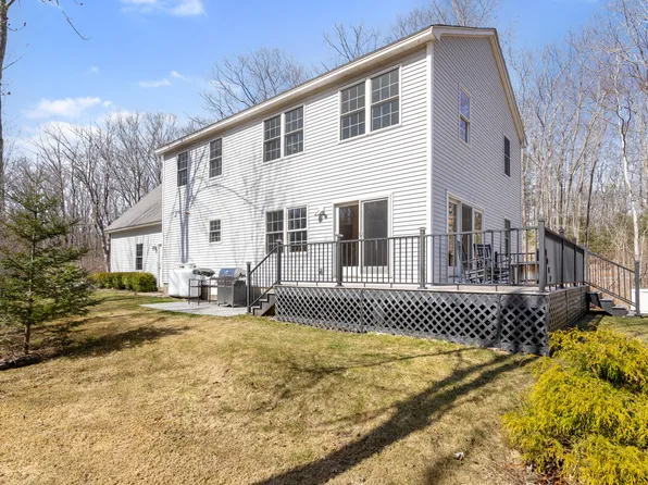 19 Granite Point Road, Biddeford, ME 04005