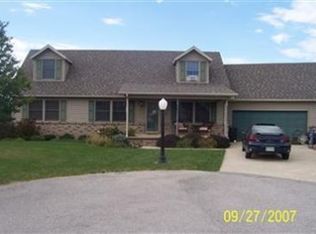 1018 Northrose St, Kentland, IN