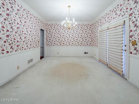 5th image of 513 Willowhurst Pl