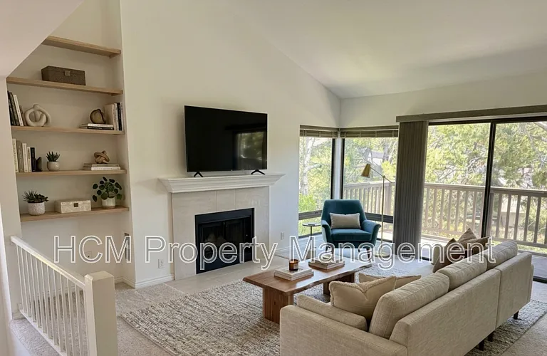 19 Viejo — Photo 8