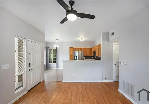 2 bed, 1024 sqft, $1,850 — Photo 1