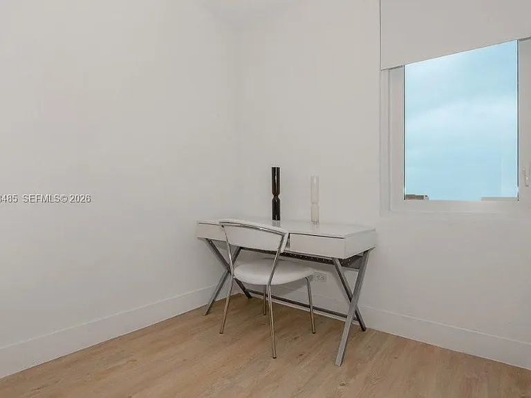 2301 Collins Ave #927 — Photo 20