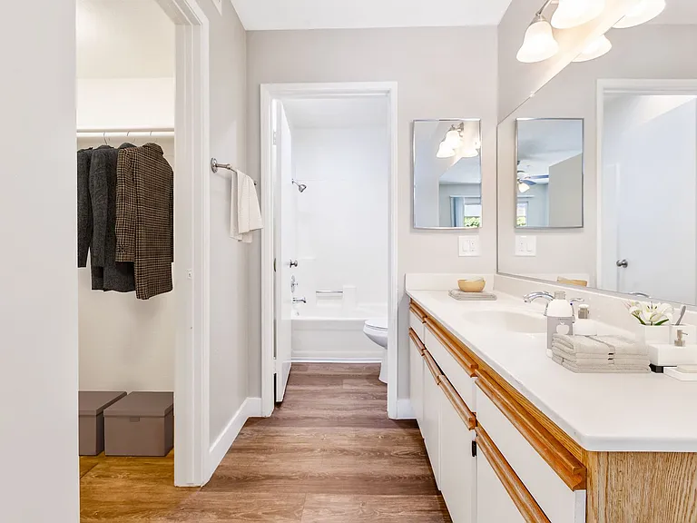 8182 Artesia Blvd — Photo 10